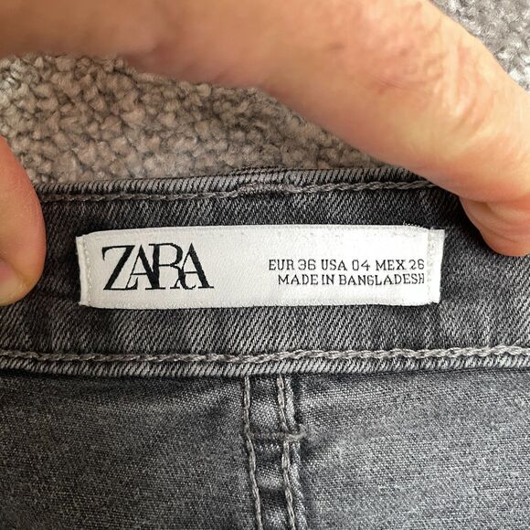Zara Skinny Cropped Denim Jeans Womens  4 Washed Gray Slim Cut Hem Casual 28x27 - Picture 3 of 13